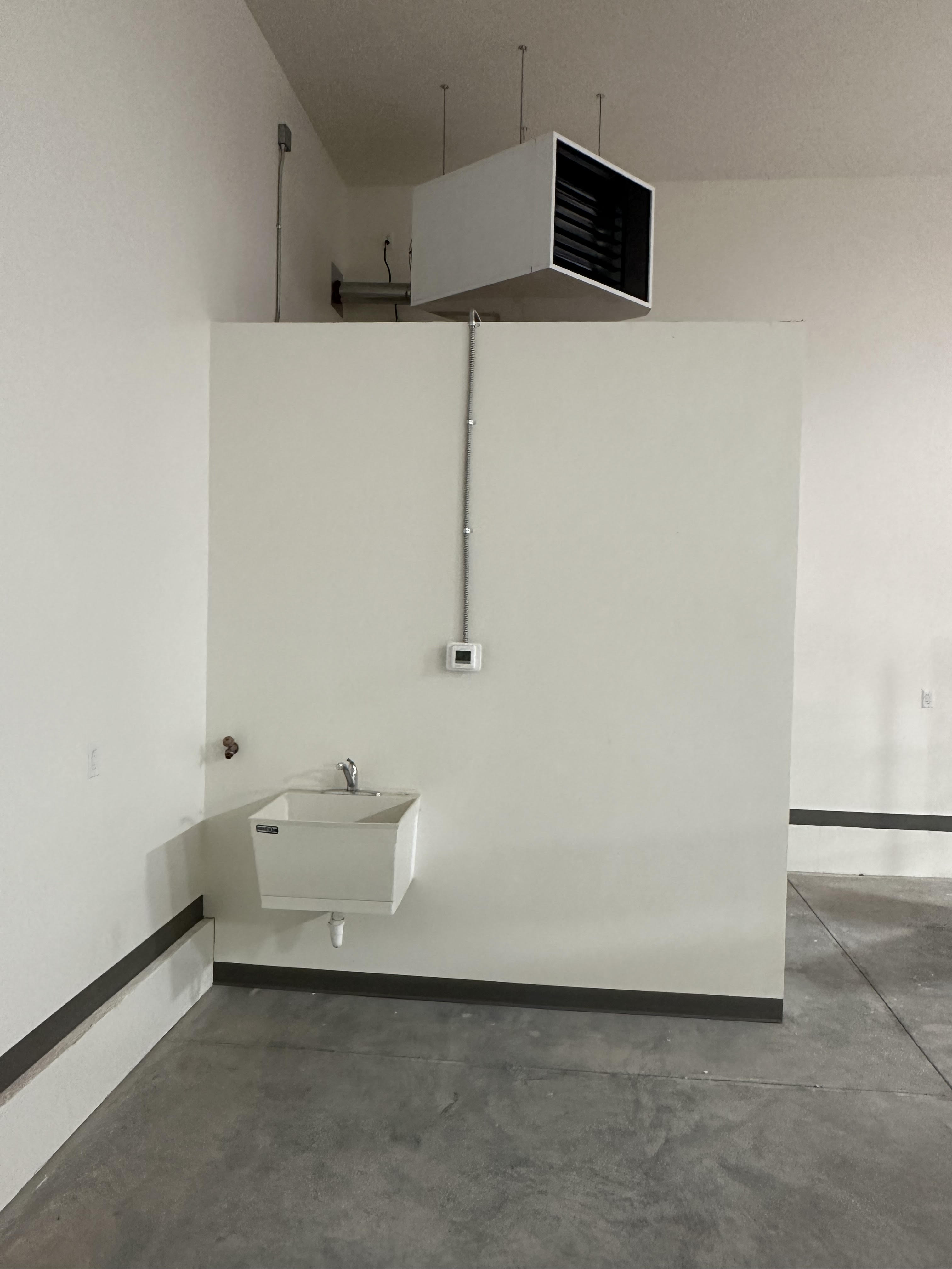 Hangar_heater_and_utility_sink.jpg