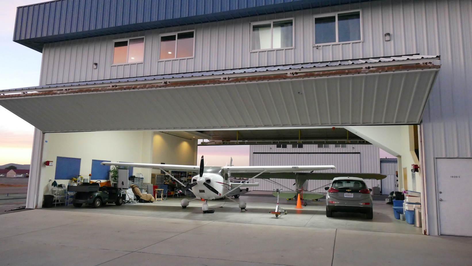 Hangar in 