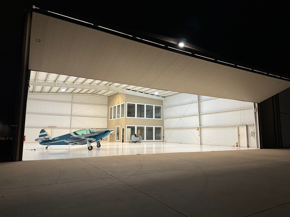 Hangar in T