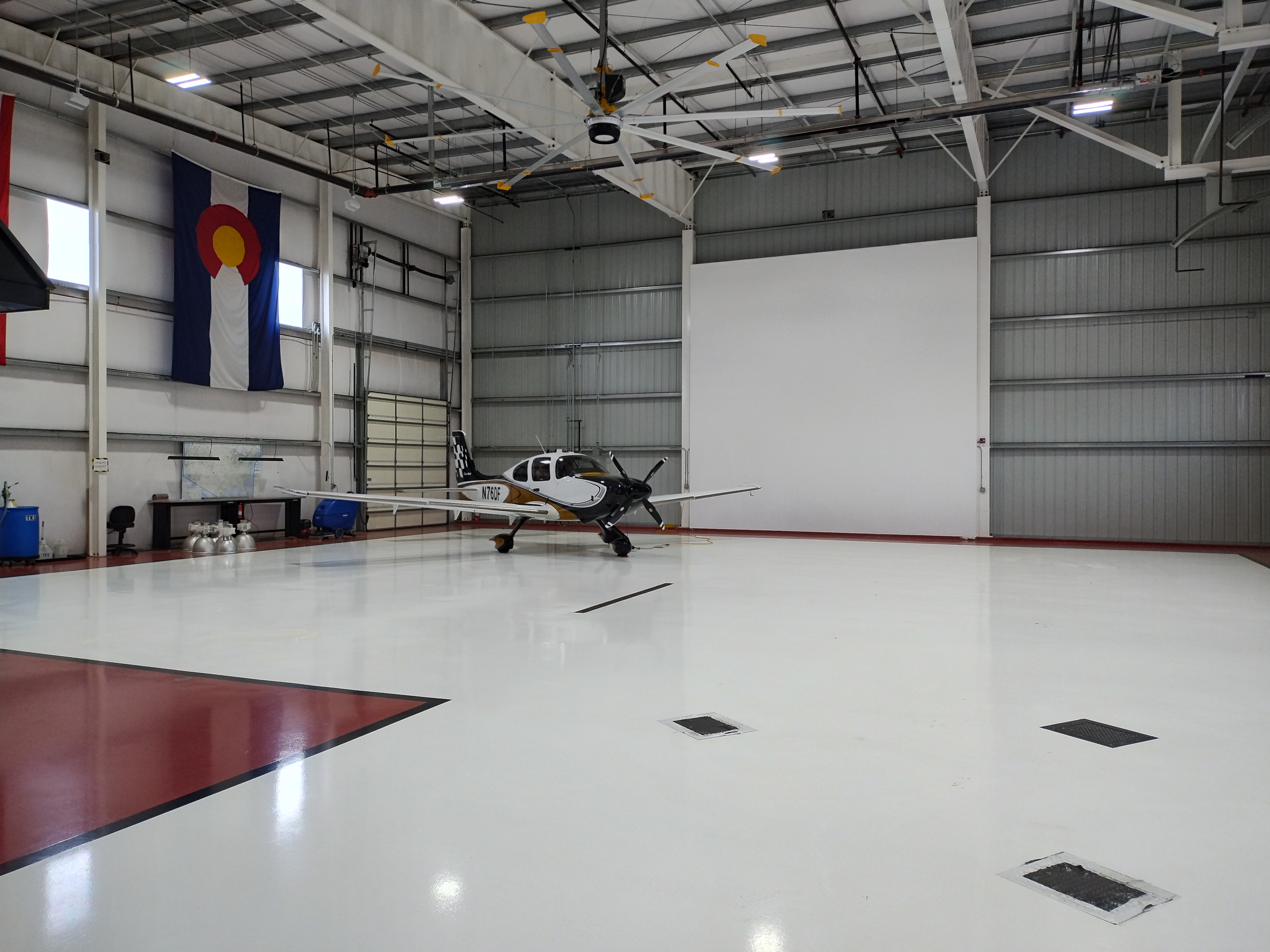 Hangar in C